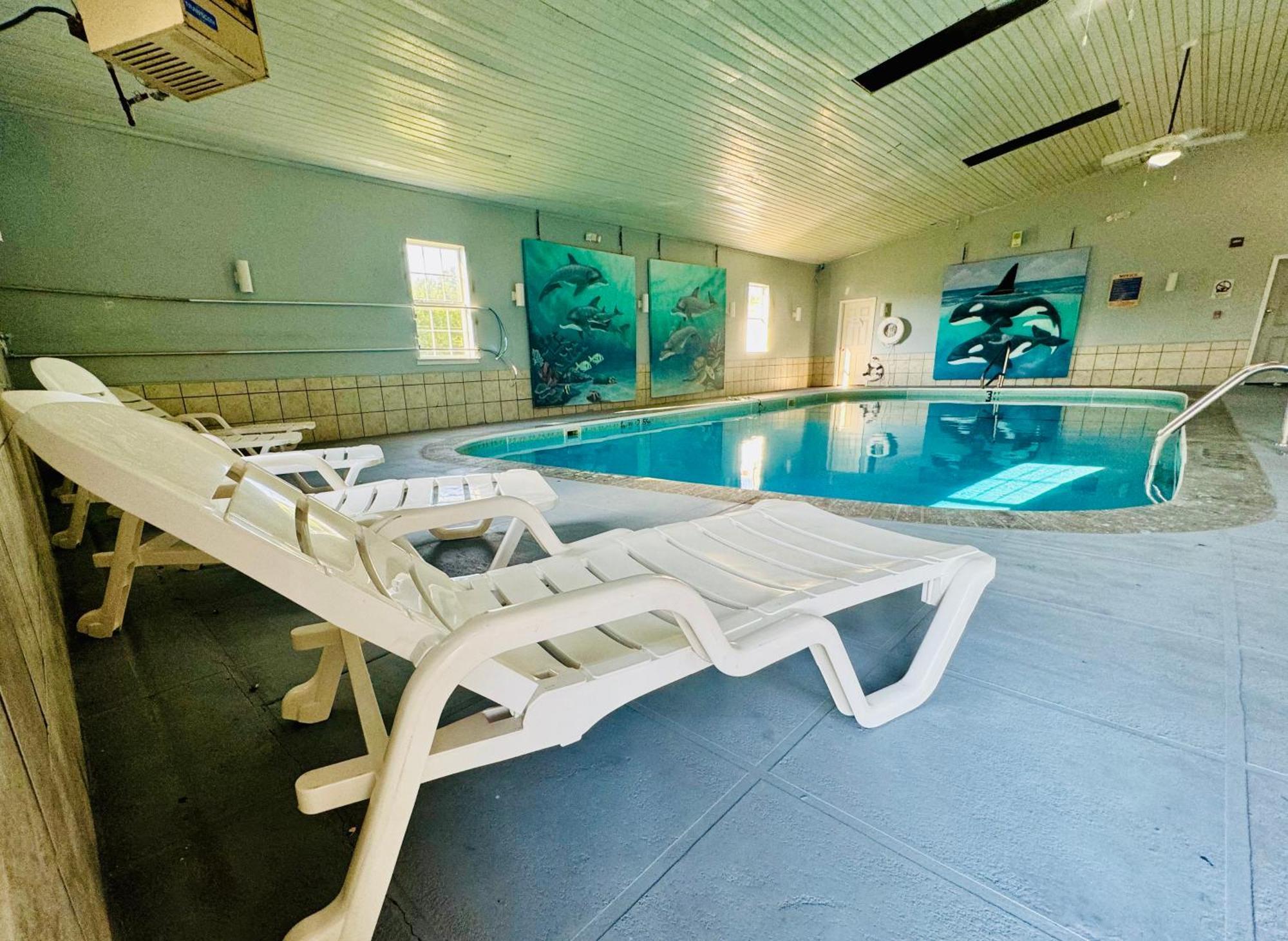 Ozark Inn And Suites Osage Beach Esterno foto
